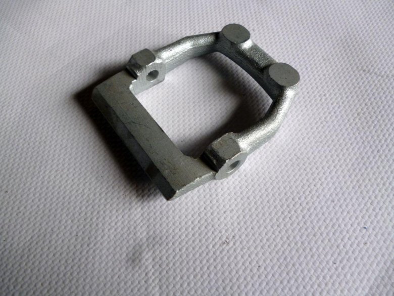 Скоба тормозного суппорта ваз 2121