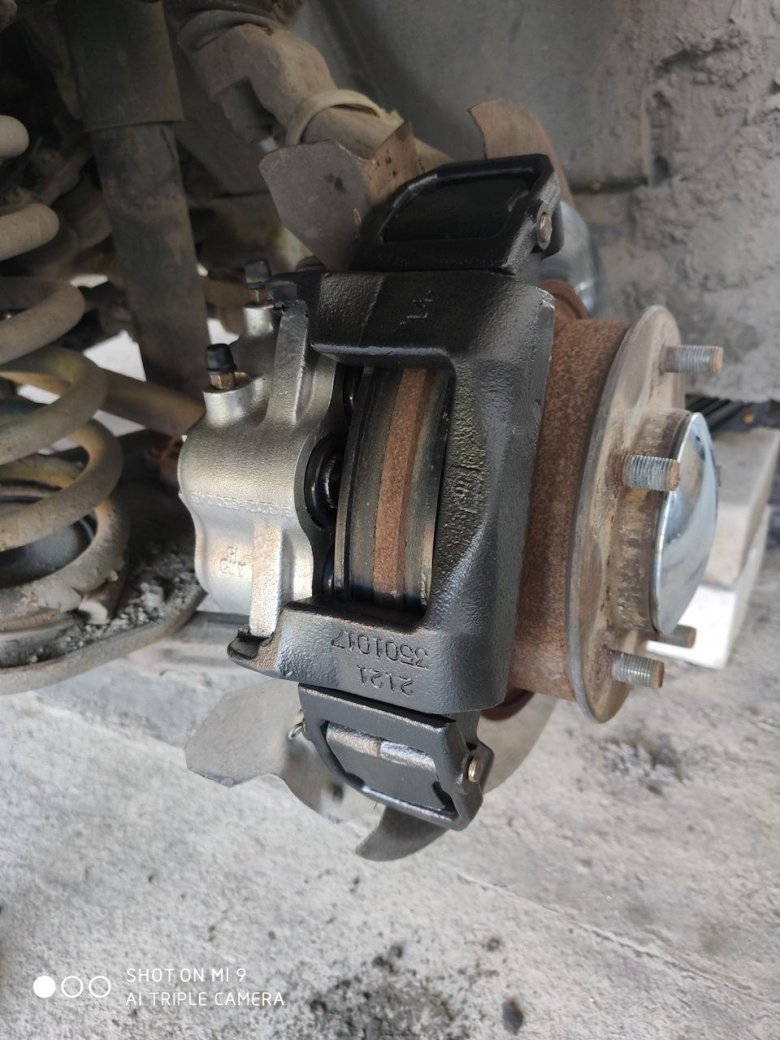 Пыльник суппорта нива шевроле