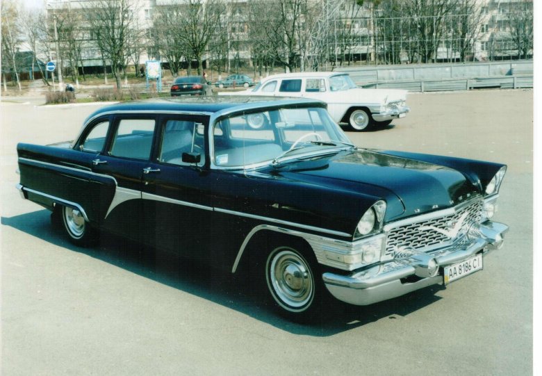 Gaz 13 чайка