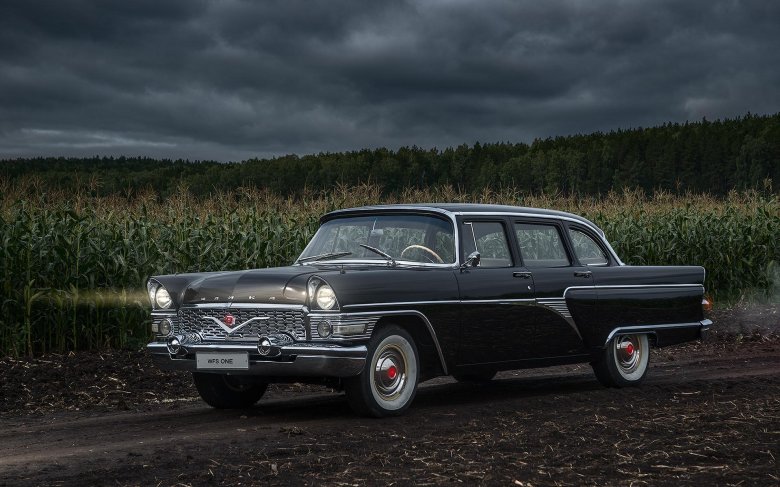 «чайка» газ-13 (1959-1981)