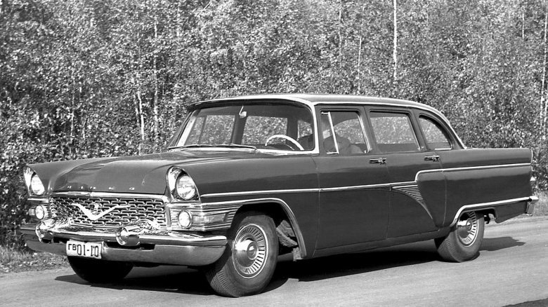 Автомобиль чайка ссср