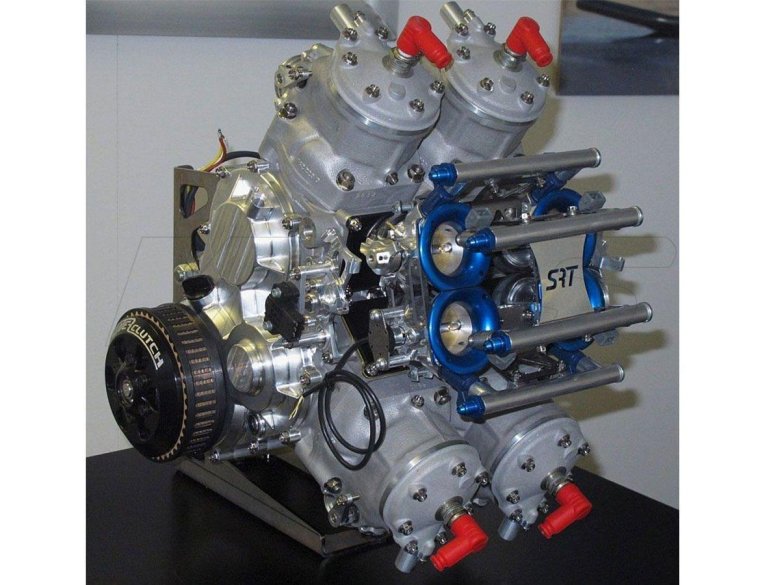 Двухтактный v12