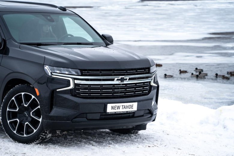 Chevrolet tahoe 2021 black