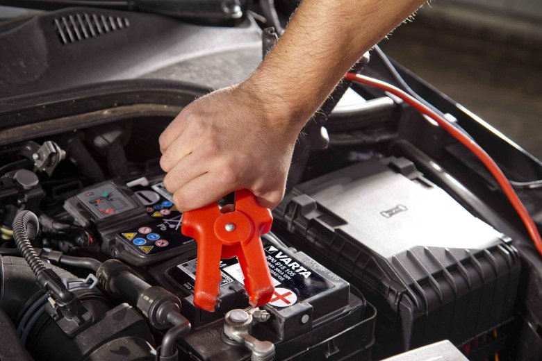 Зарядка аккумулятора автомобиля