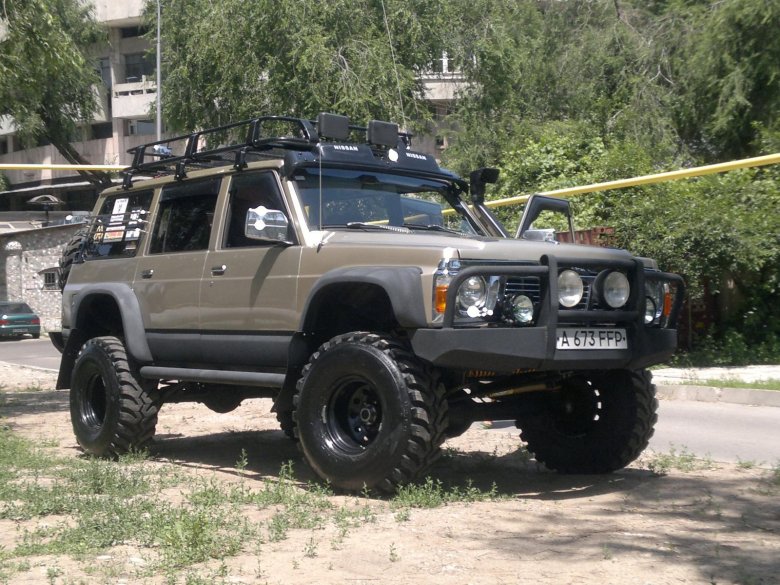 Ниссан патрол y60