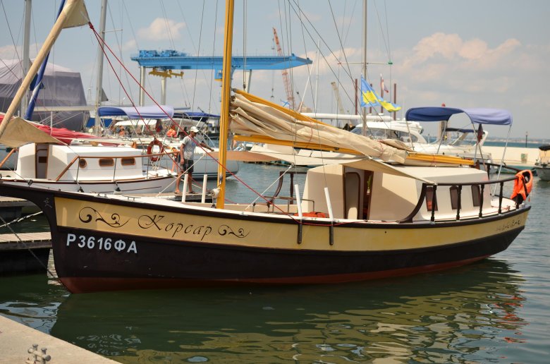 Яхта корсар анапа