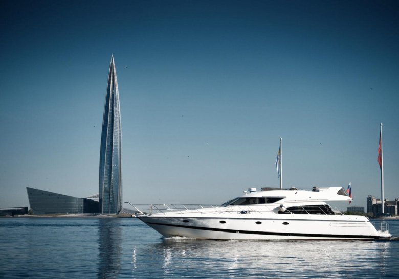 Яхта спб