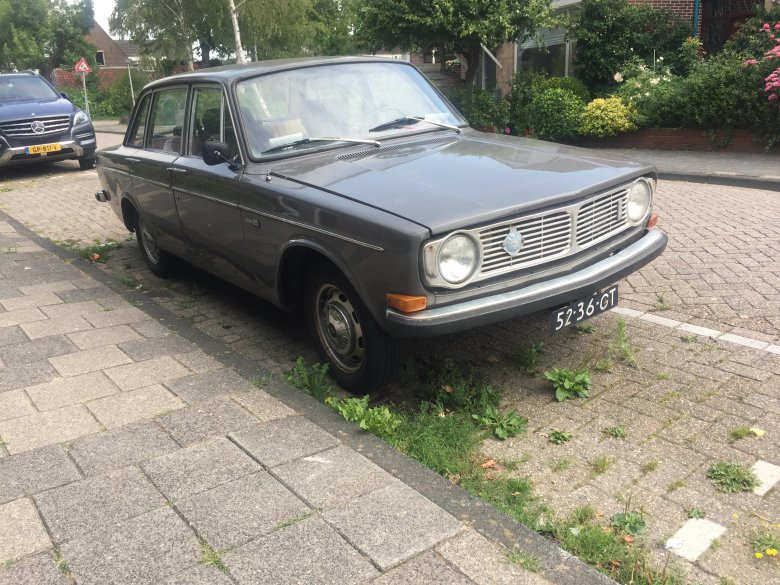 Volvo 144
