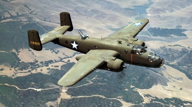 В 25 митчелл бомбардировщик