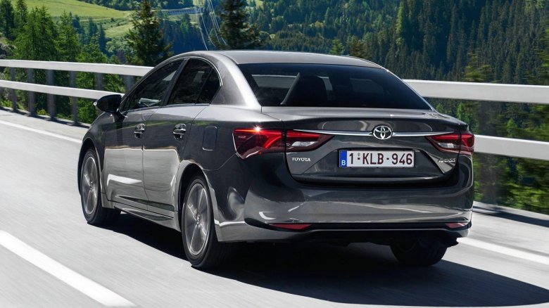 Тойота авенсис 2017 новый кузов