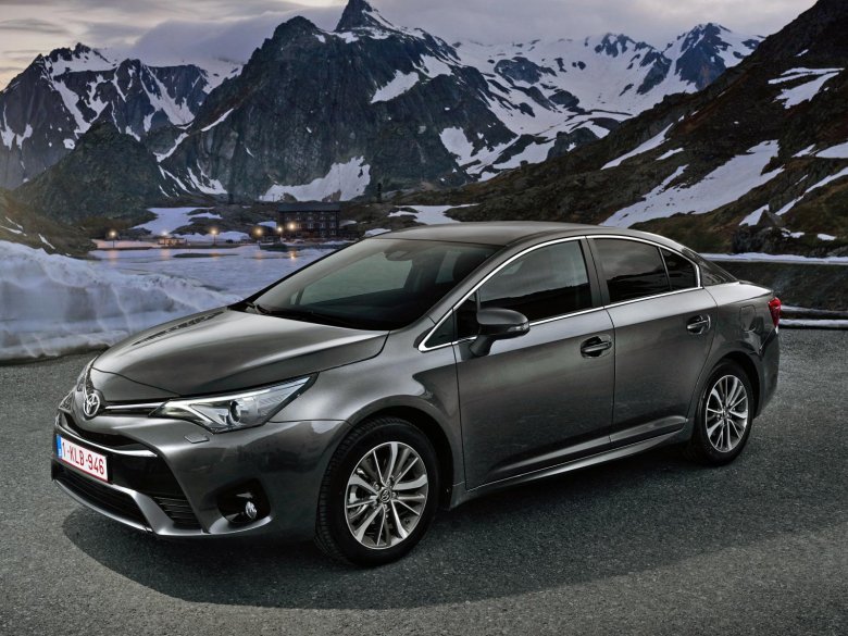 Toyota avensis 2016 года