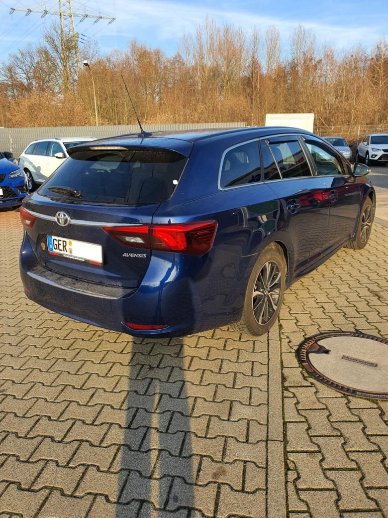 Toyota avensis 3 рестайлинг универсал