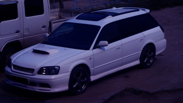 Субару легаси 2001