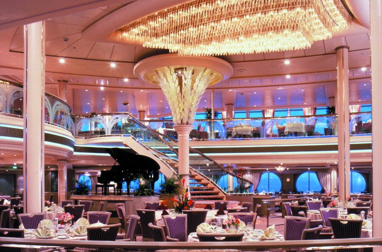 Rhapsody of the seas лайнер