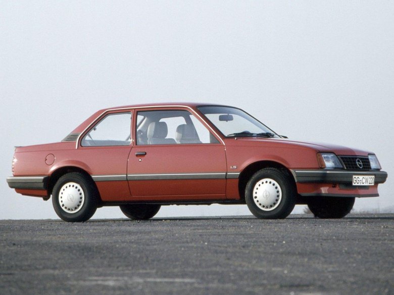 Опель аскона 1984 седан