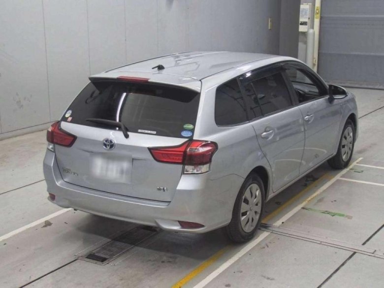 Тойота филдер 2018