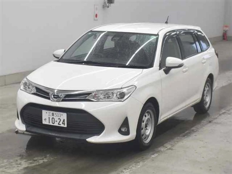 Toyota corolla fielder 2019