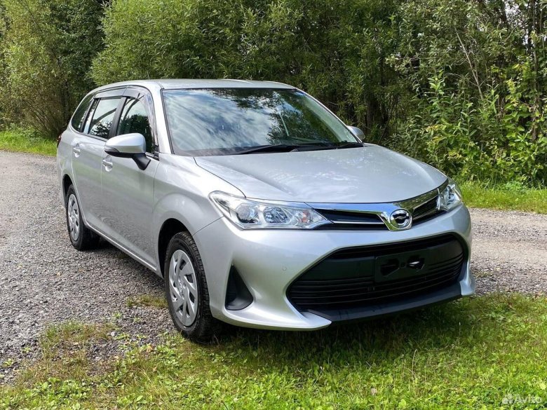 Тойота королла филдер