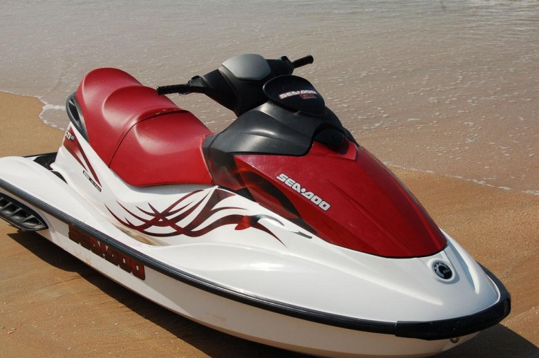 Гидроцикл sea doo