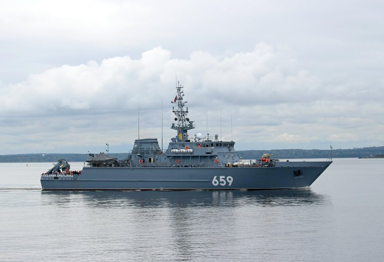 Тральщик яков баляев проекта 12700