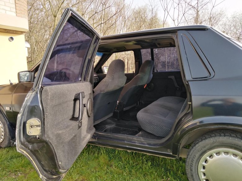 Москвич 2142 князь владимир салон