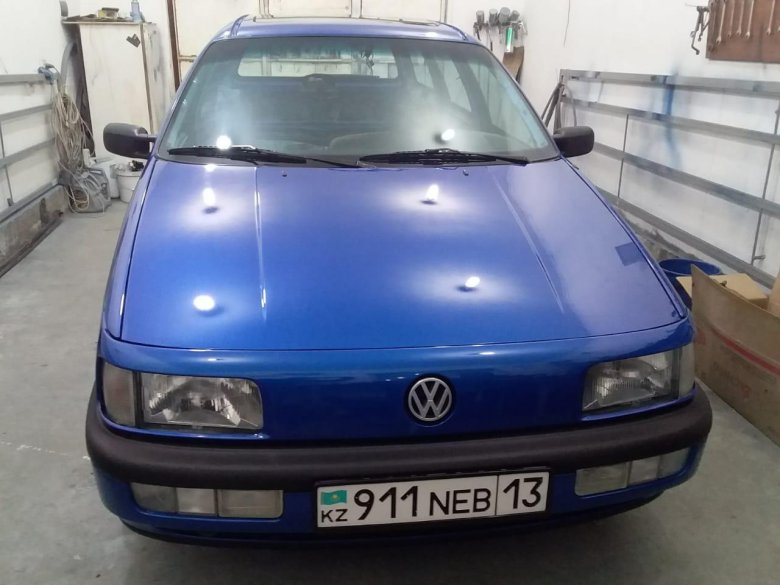 Volkswagen passat b3 синий