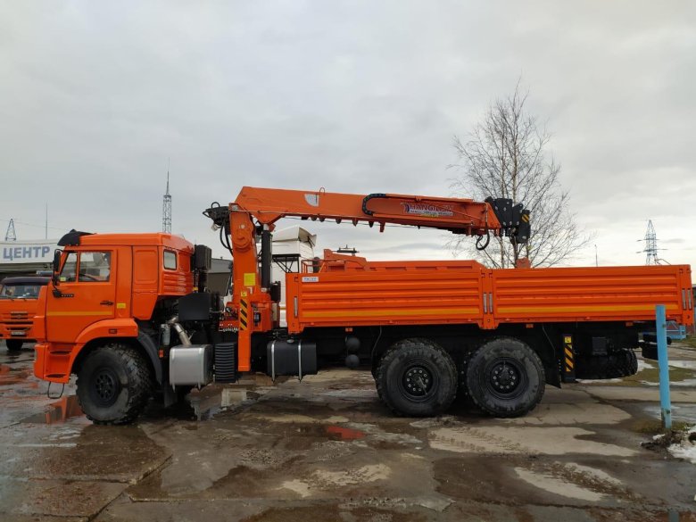 Камаз с кму