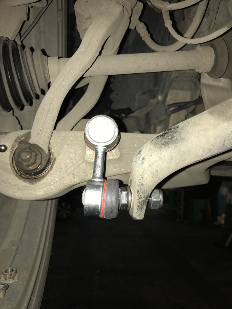 Стойка стабилизатора инфинити м37