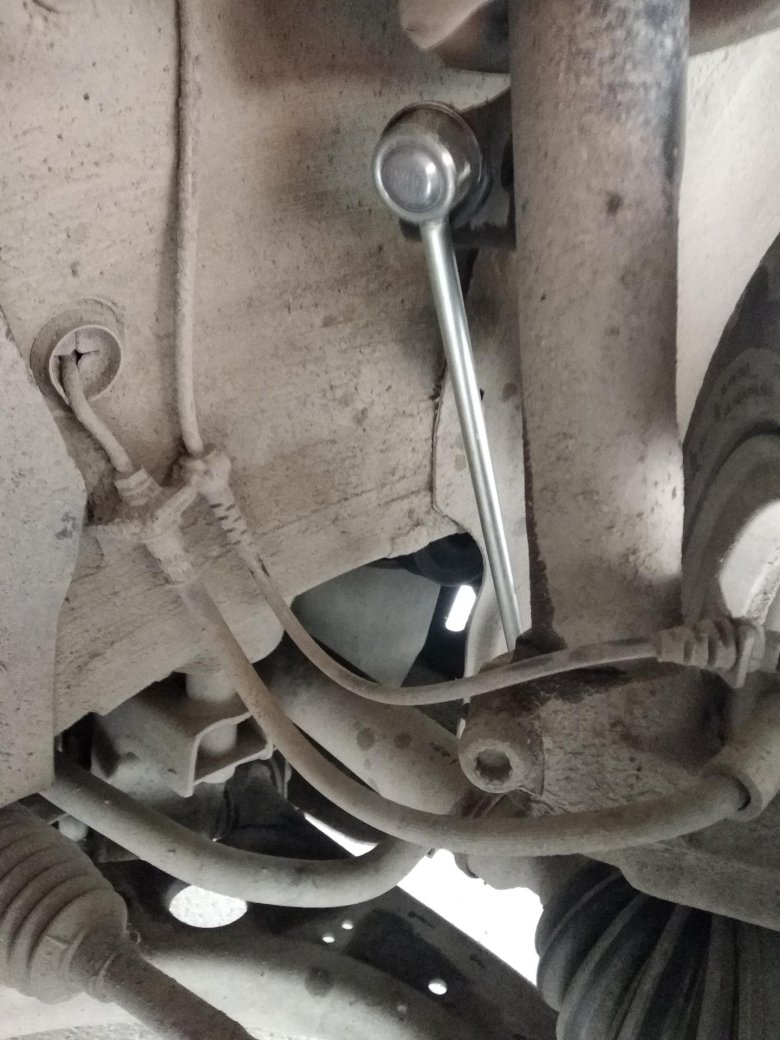 Замена стоек стабилизатора