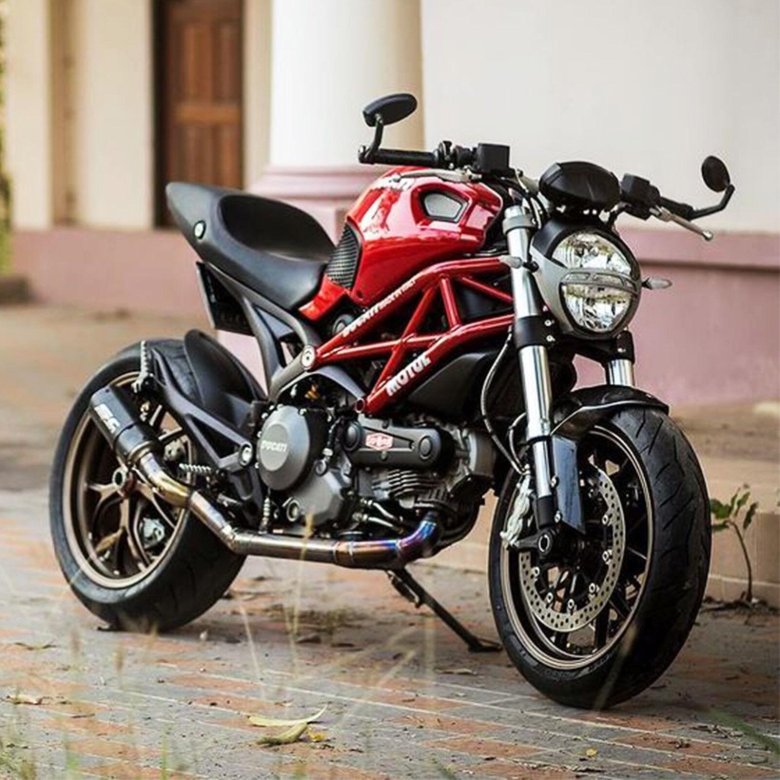 Ducati monster s2r 1000