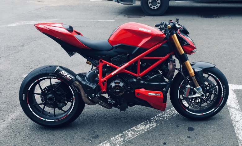 Ducati streetfighter 1098s