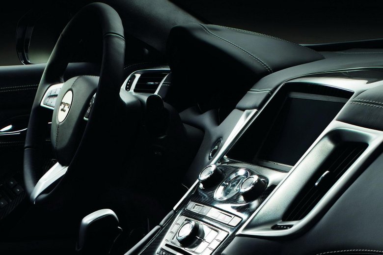 Aston martin rapide салон