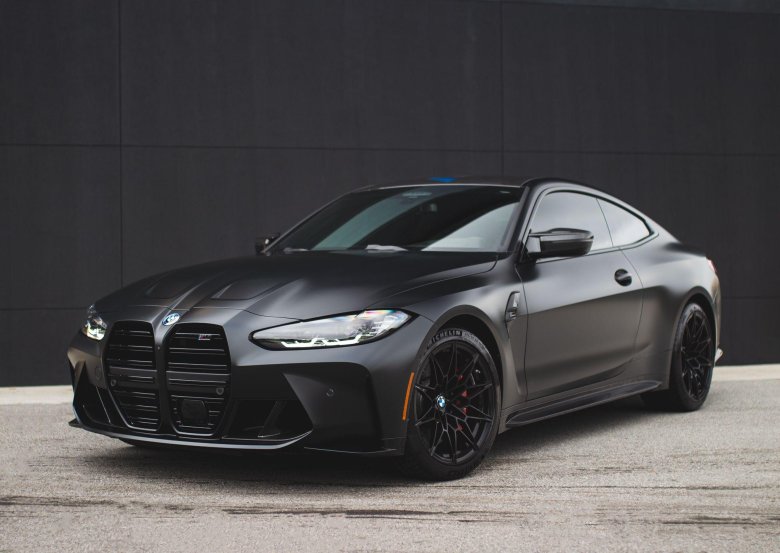 Bmw m 4 competition черная