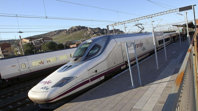 Поезд испании renfe скоростной
