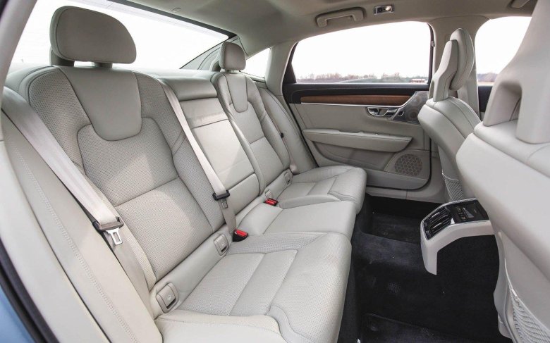 Volvo s80 салон сзади