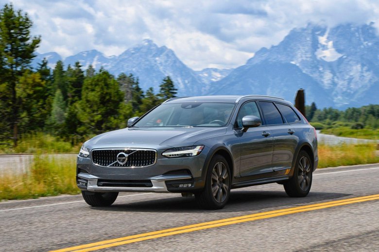 Volvo v90 cross country