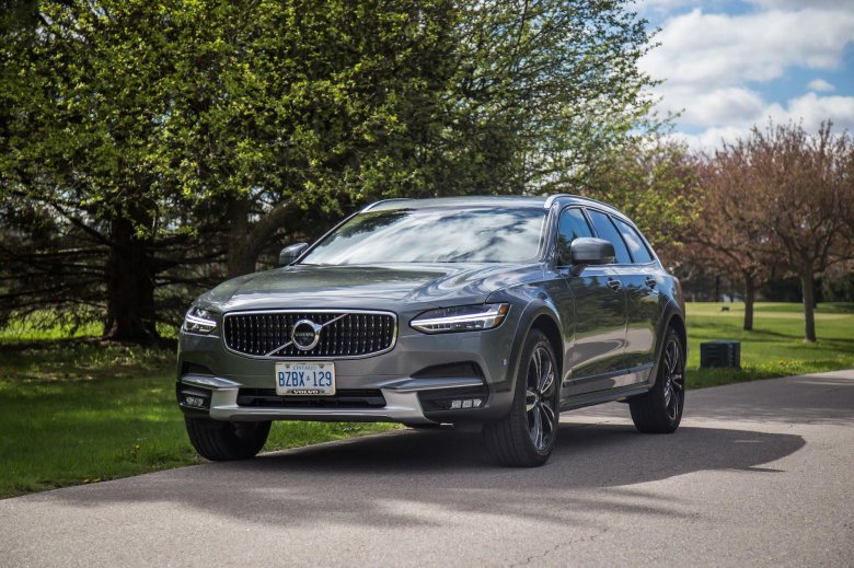 Volvo v90 cross country
