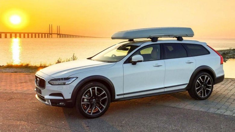 Volvo v90 cross country