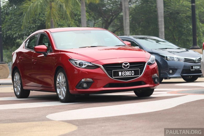 Мазда 3 седан 2017
