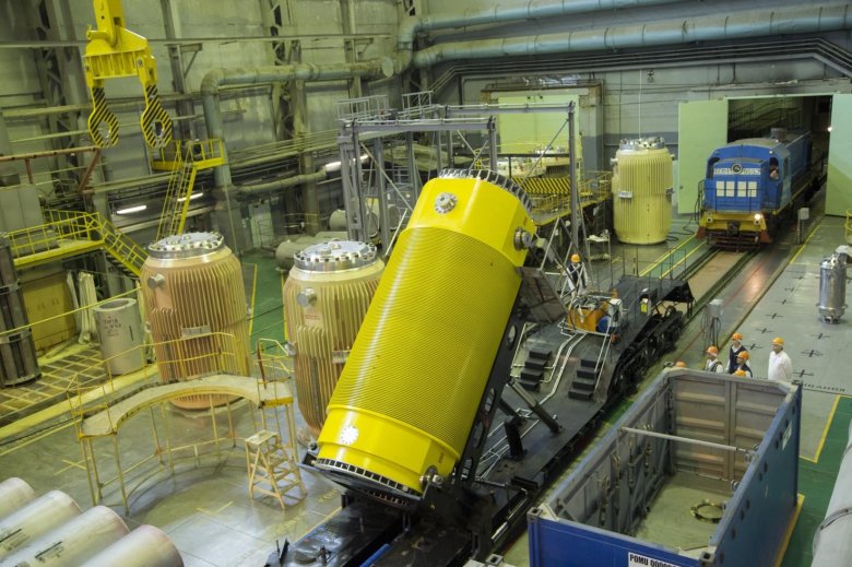 Переработка отработавшего ядерного топлива