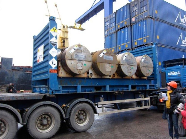 Контейнеры для перевозки урана