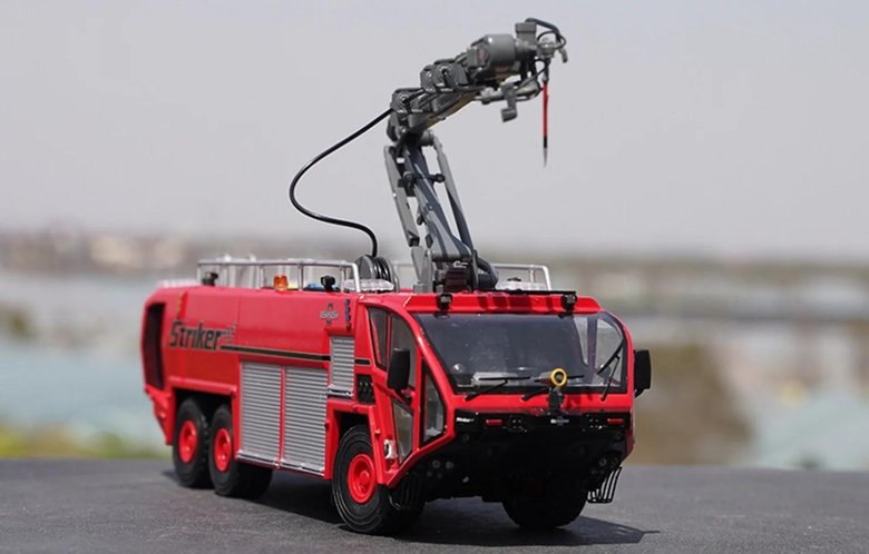 Пожарная машина страйкер