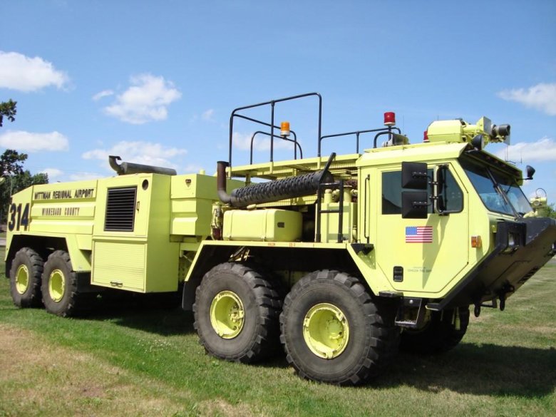 Oshkosh da-1500