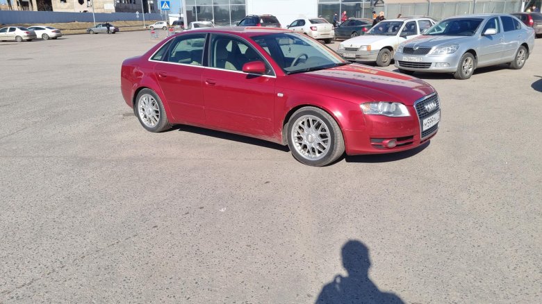 Audi a4 iii (b7)