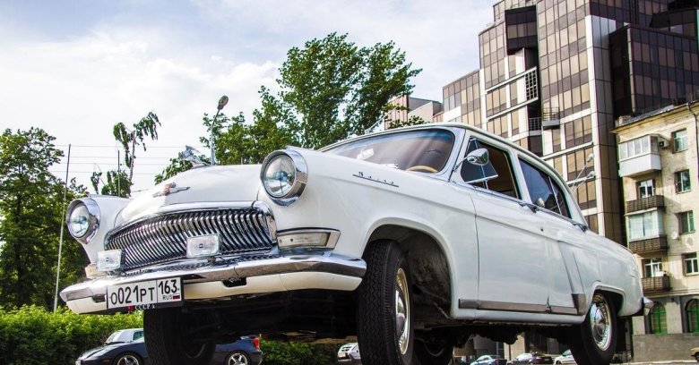 Машина волга газ 21