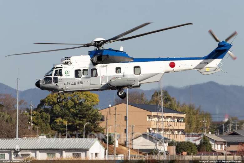 Транспортный вертолет