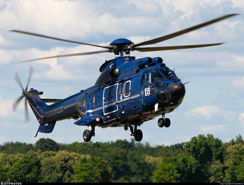 Aerospatiale as332 super puma