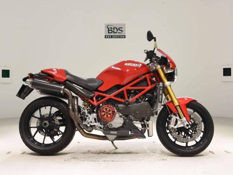 Ducati monster s2r 1000