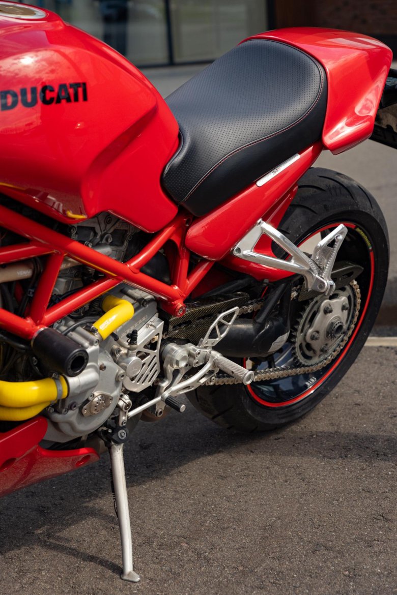 Ducati monster 400