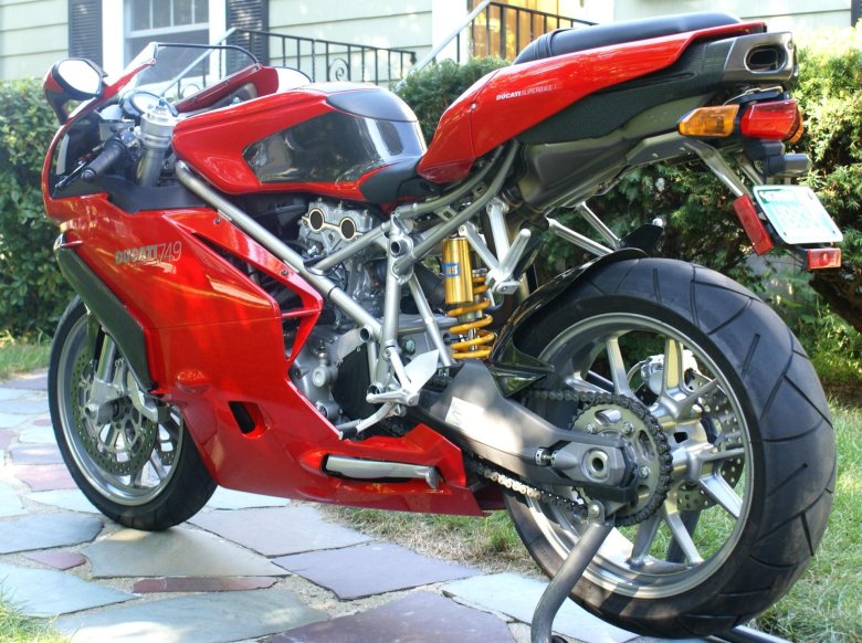 Ducati 999r